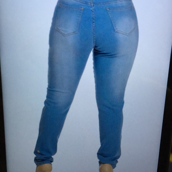 Plus Size Ripped Blue Skinny Jeans - Picture 3 of 4